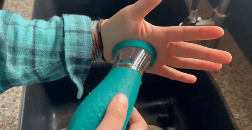 How To Use A Clit Sucking Toy